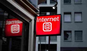 leon-seibert-2m71l9fA6mg-unsplash_11zon